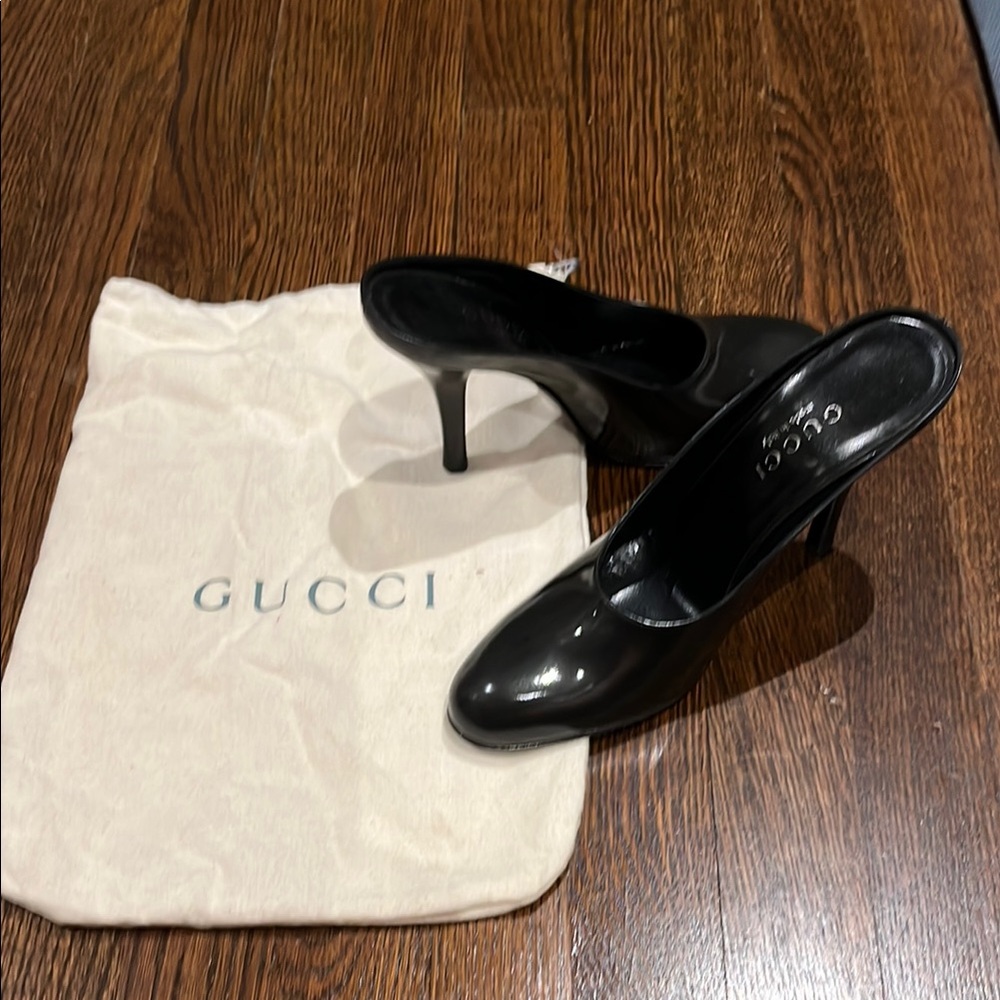 Gucci Authentic Patent Leather Stiletto Heels - never worn